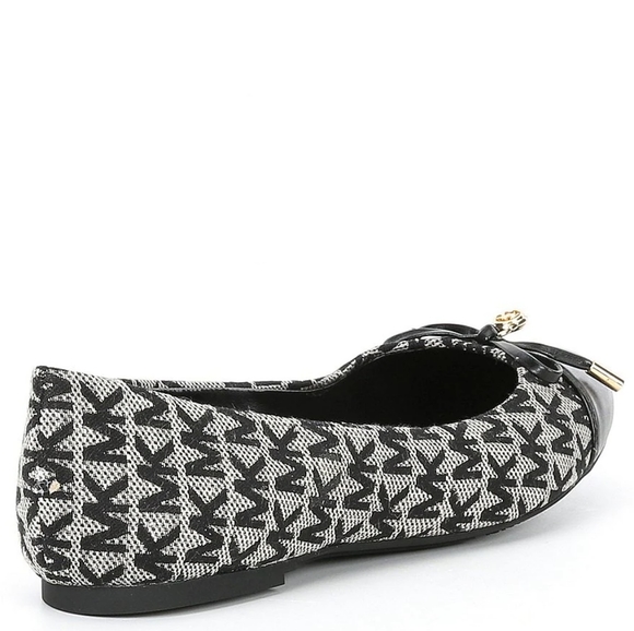 Michael Michael Kors Women's Melody Toe Cap flat shoes - Picture 2 of 3